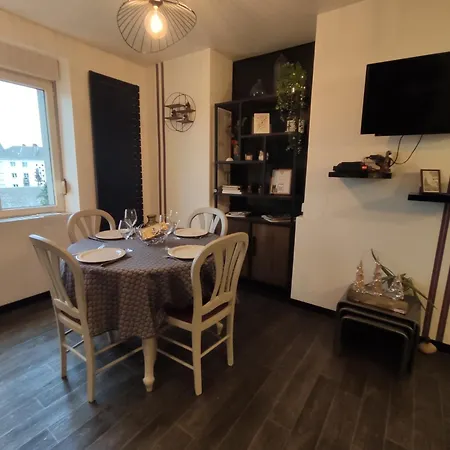 Cosy Centre-ville Wifi Parking *